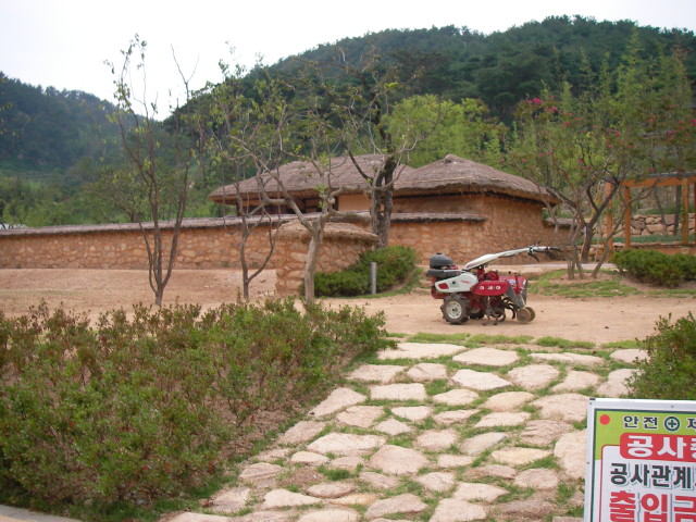 img0102.jpg